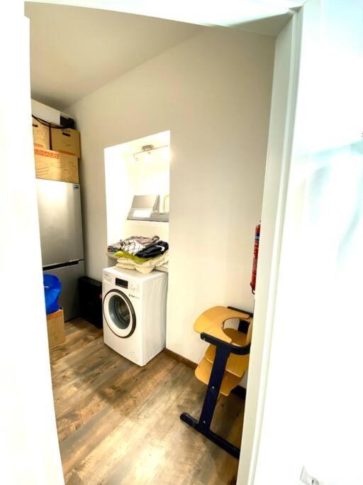 Side Park/historic/ber/thf Appartement